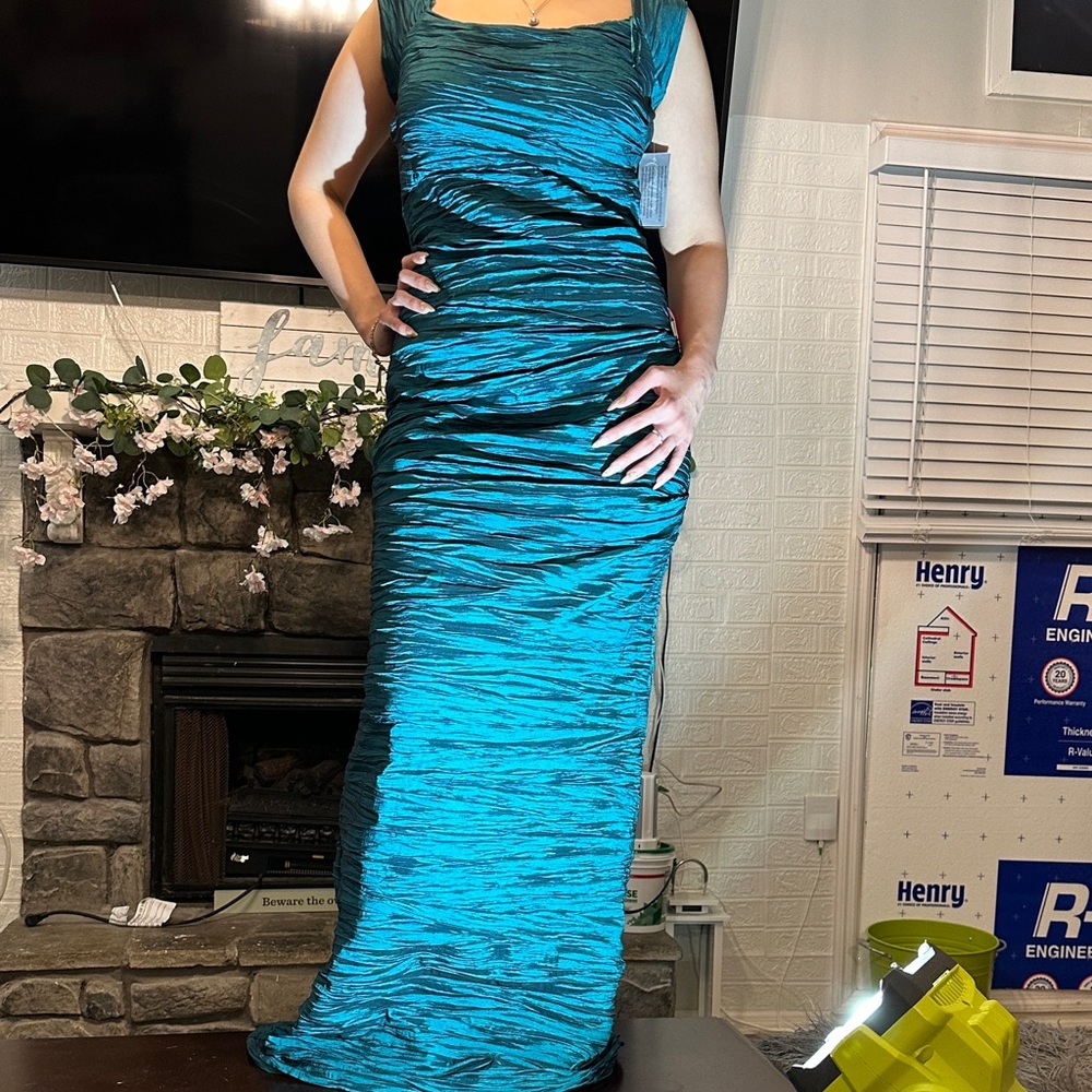 Elegant Teal Evening Gown by Alex evenings